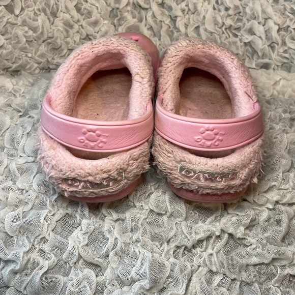 🆑🎉LAST CHANCE!!🎉 Kids Dawgs Clogs - Picture 2 of 8